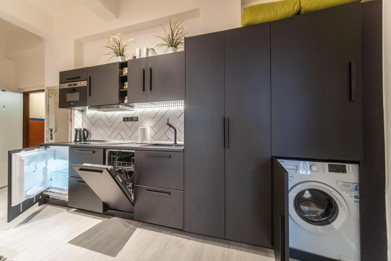 Sunny Central Apartment On Wenceslas Square By Easybnb Praha Eksteriør bilde