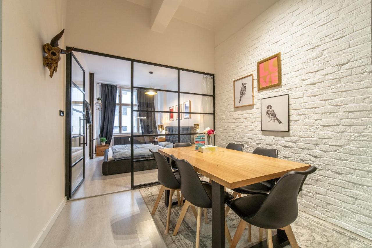 Sunny Central Apartment On Wenceslas Square By Easybnb Praha Eksteriør bilde