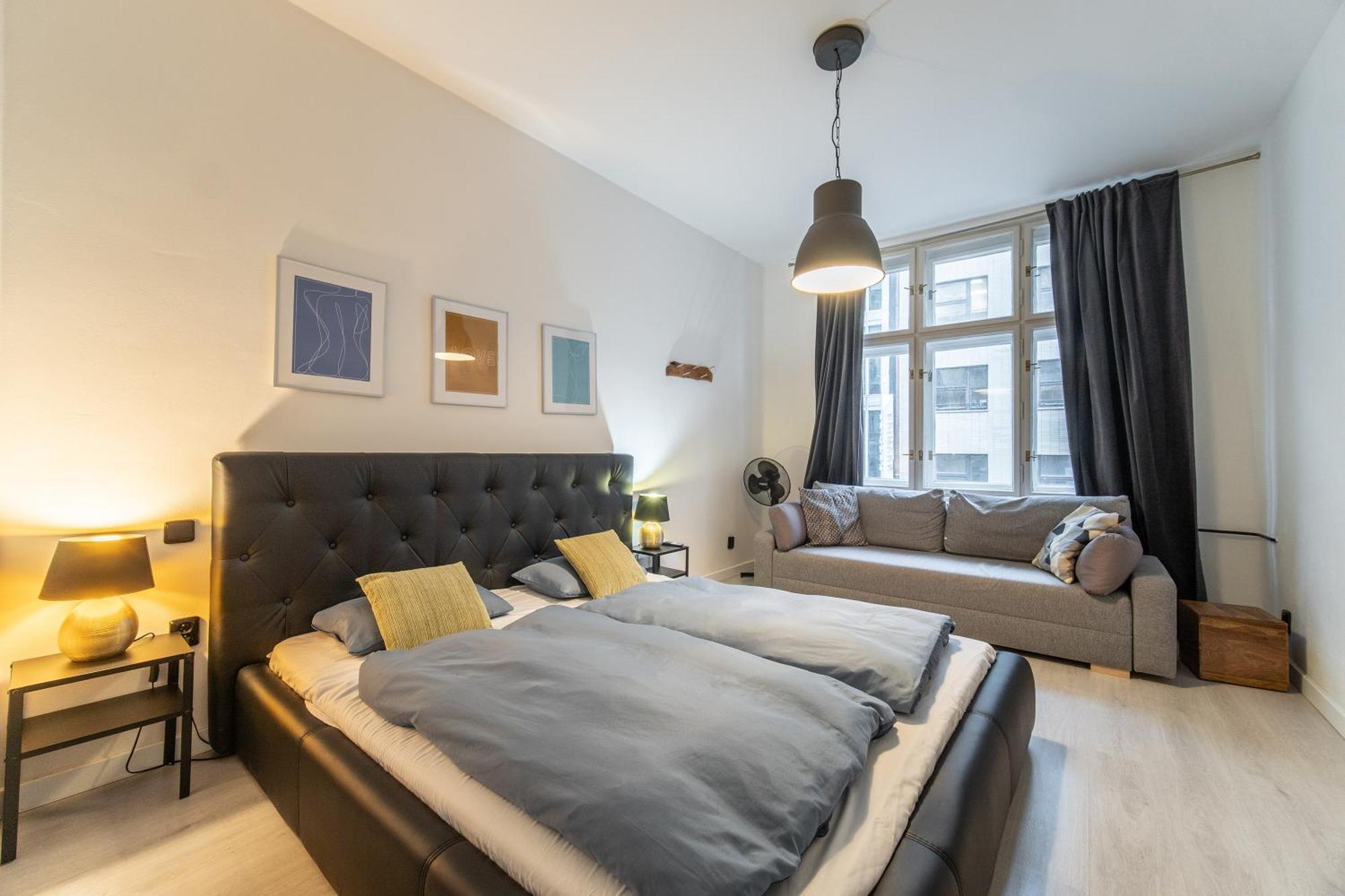 Sunny Central Apartment On Wenceslas Square By Easybnb Praha Eksteriør bilde